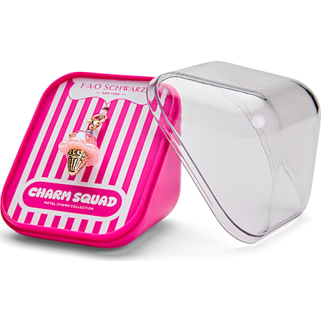 FAO Schwarz Charm - Is