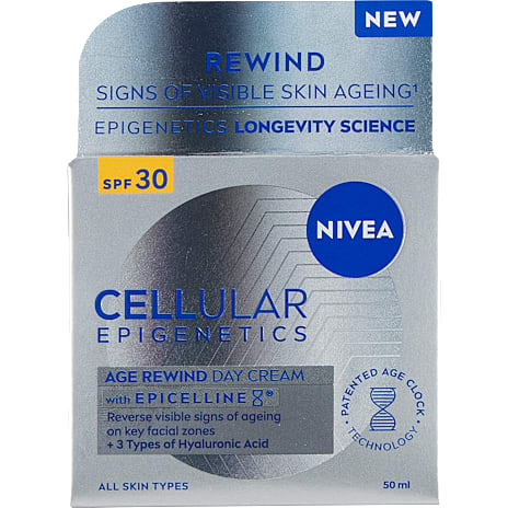 Nivea Age Rewind Dagcreme med Hyaluronsyre og Solfaktor 30