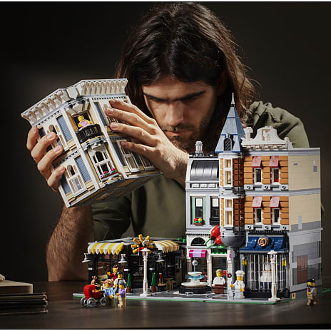 LEGO Creator Expert Butiksgade 10255 | Køb online