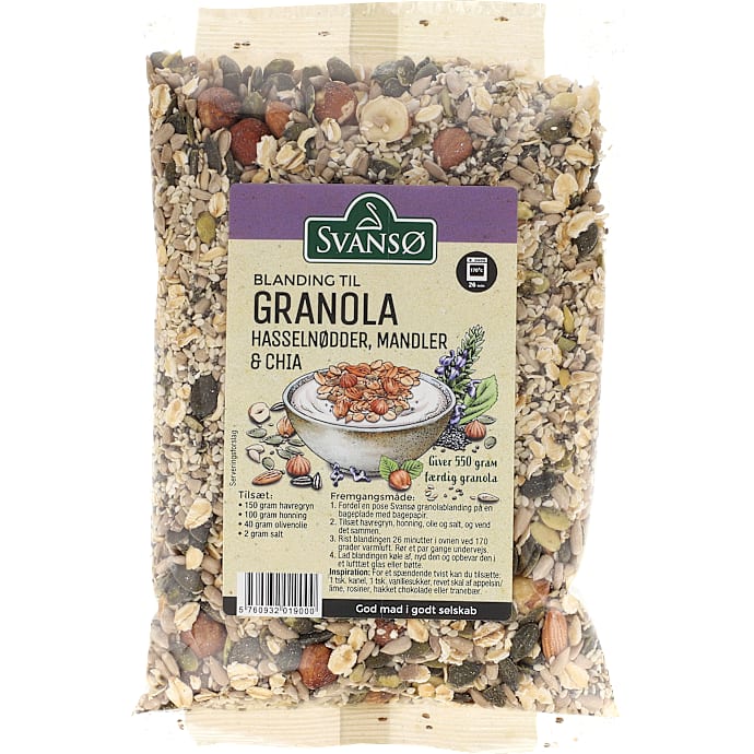 Svansø Granola med hasselnødder, mandler og chiafrø