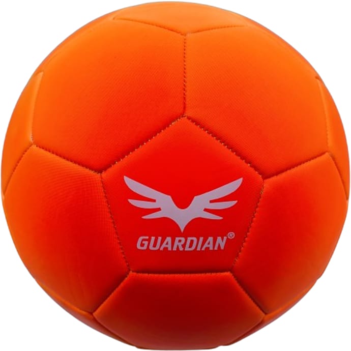Guardian fodbold regnbuedesign str. 4