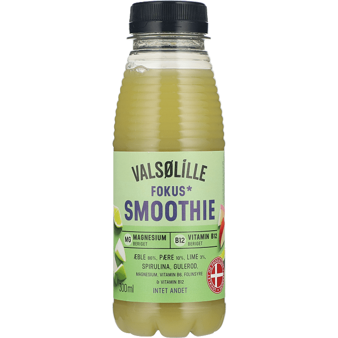 Smoothie m. æble, pære, lime, sprulina og gulerod