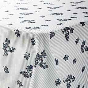 Salling Trend dug -  hvid med brombærprint