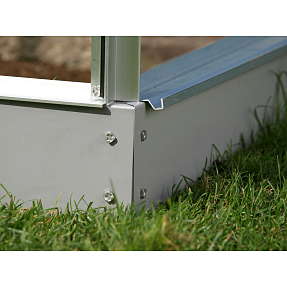 Grålakeret stålsokkel 9900