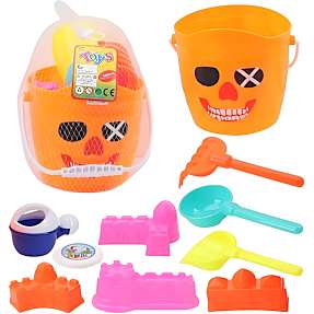 Spand med strandlegetøj