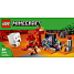 LEGO Minecraft Baghold ved Nether-portalen 21255