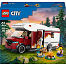 LEGO City Ferie-eventyr i autocamper 60454