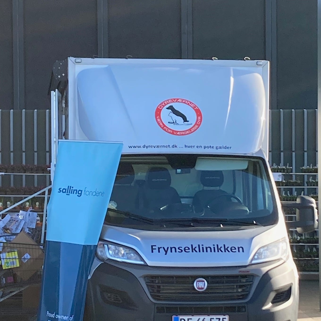 Frynseklinikken foran