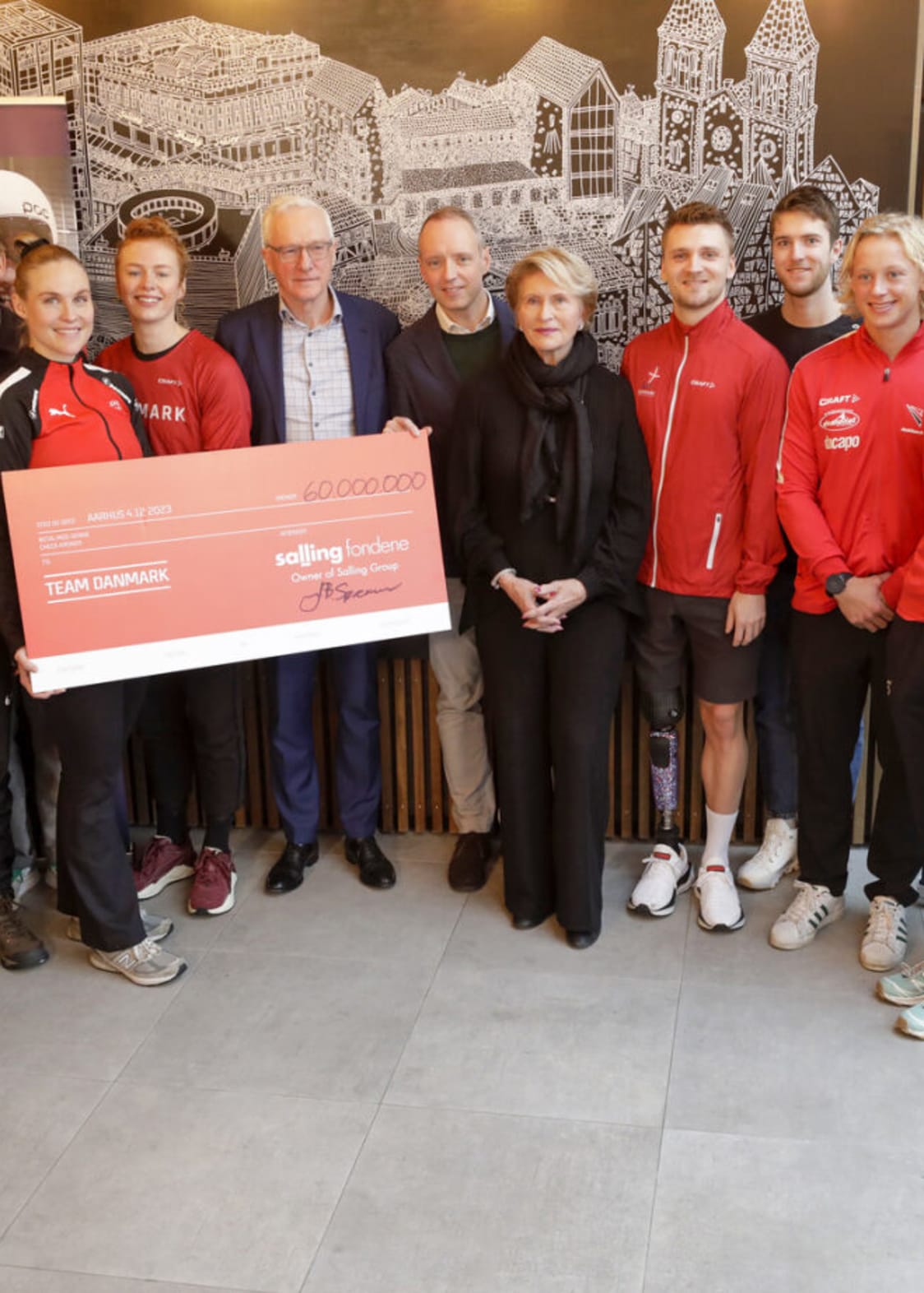 Team Danmark donation med check