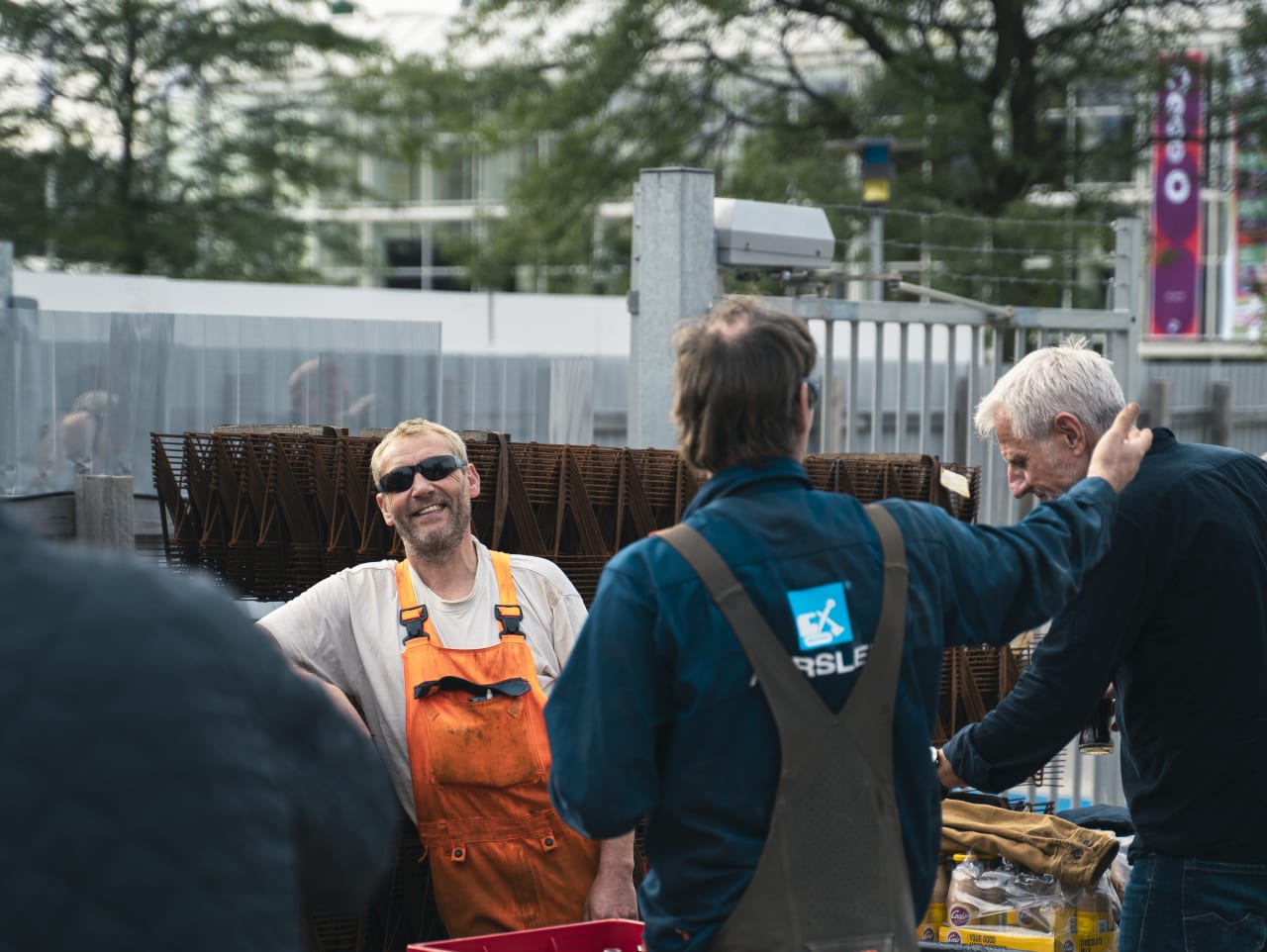 ARoS rejsegilde håndværkere holder pause