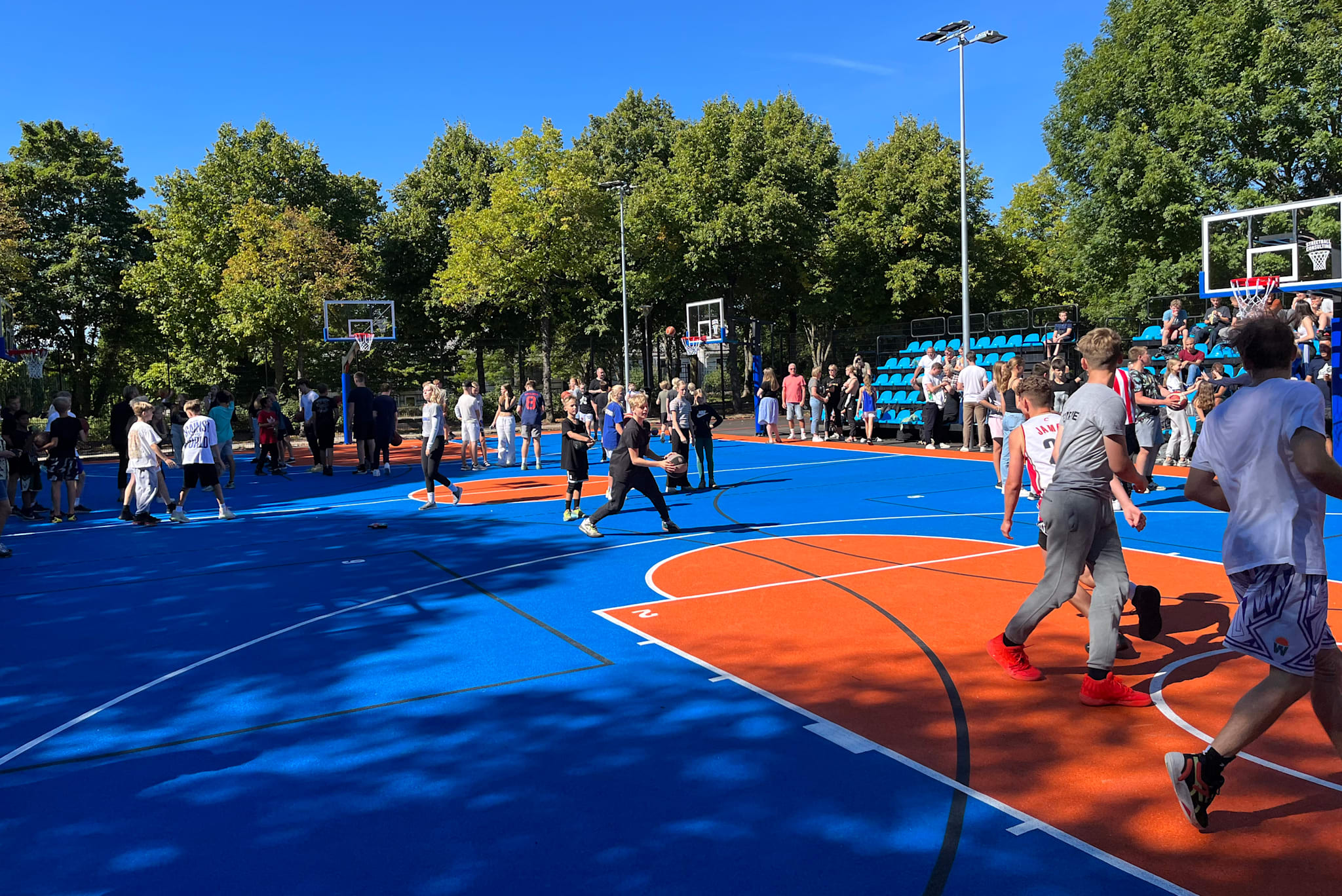 foetex lokal donation basketbane