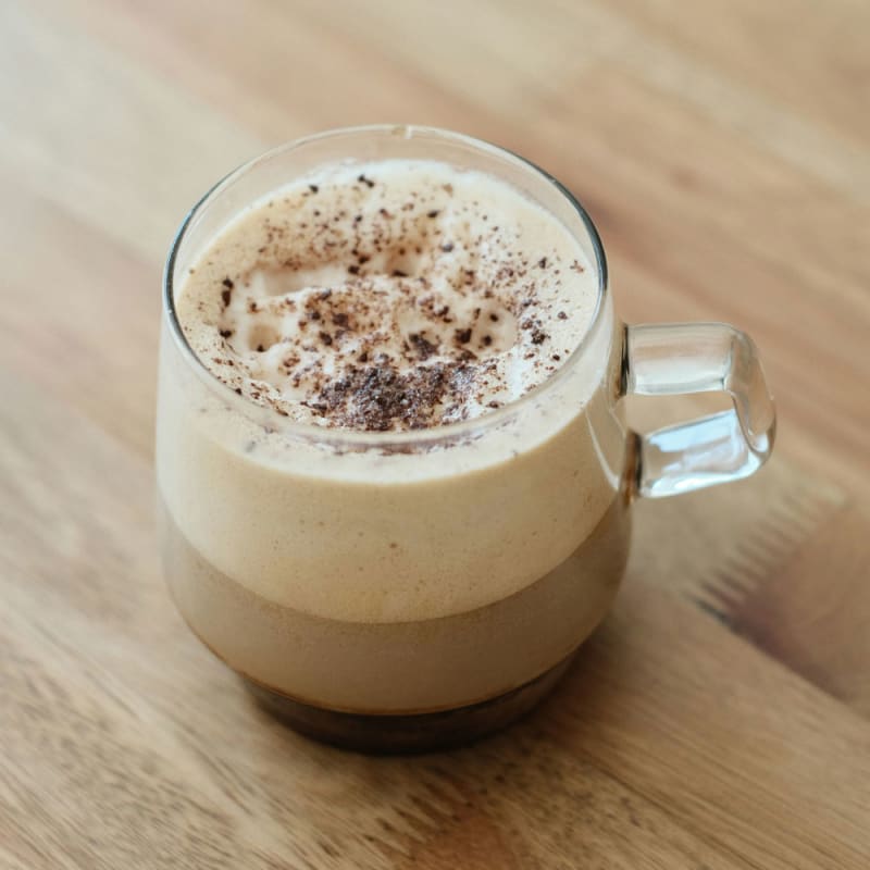 Læs alt, hvad der er værd at vide om moccachino hos BilkaToGo