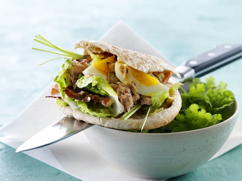 Pita med tun og æg. Opskrift og billede leveret af DAVA.