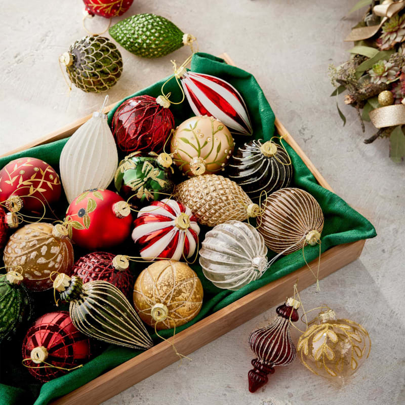 Smukt juletræspynt til juletræet. 