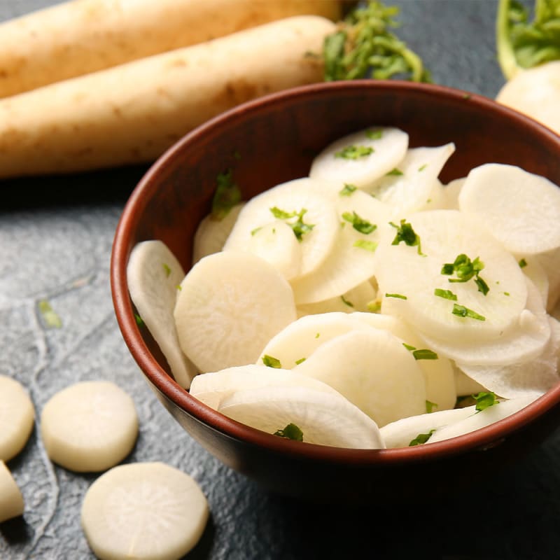Daikon/kinaradise i skål