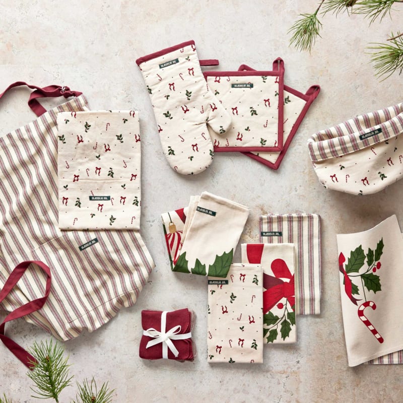 Køb juletekstiler som sengetøj, duge og bordløbere med julemotiver hos Bilka. 