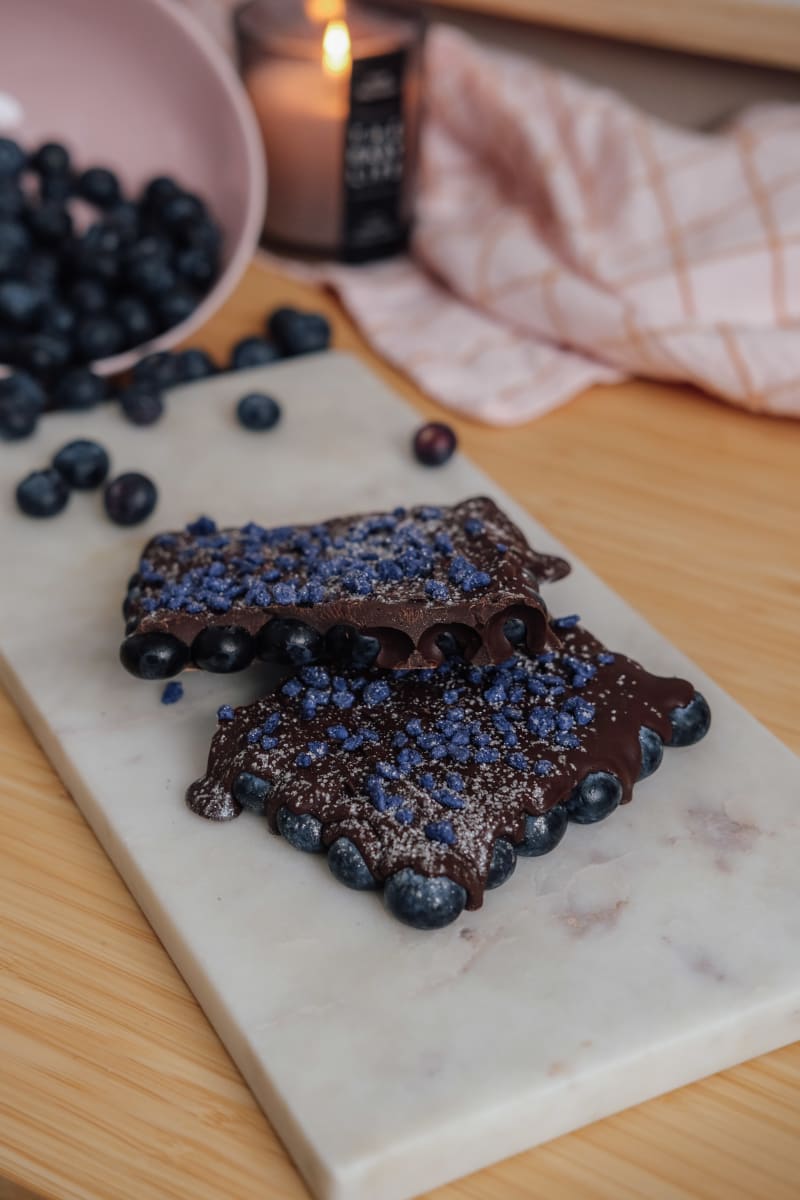 Blueberry bark er blårbær overtrykket med chokolade. 