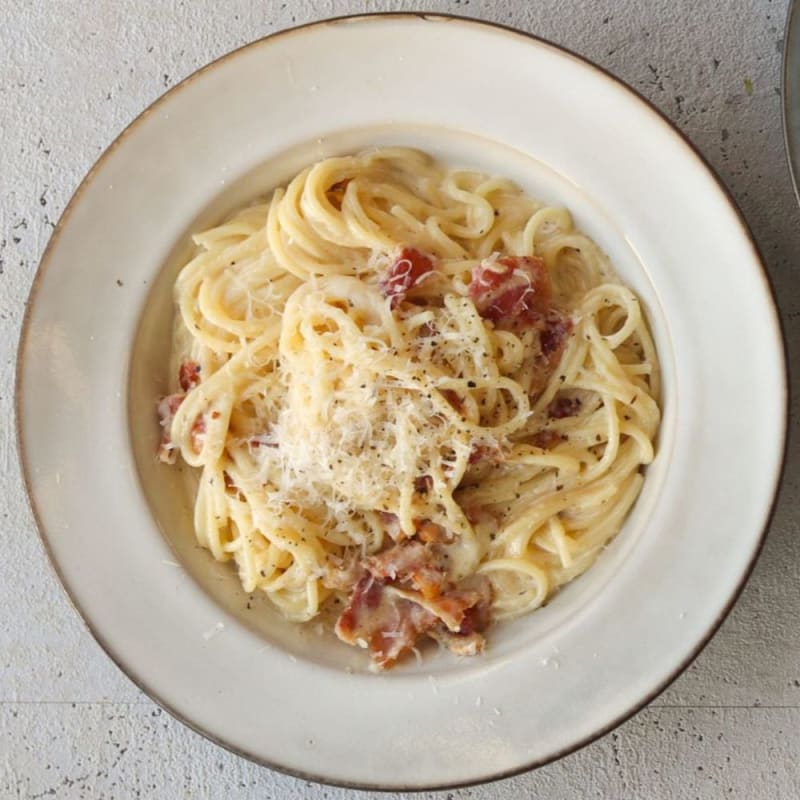 Carbonara med bacon og parmesan