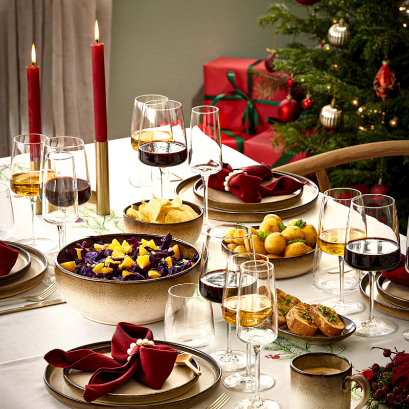 Julevin i vinglas til julemiddag