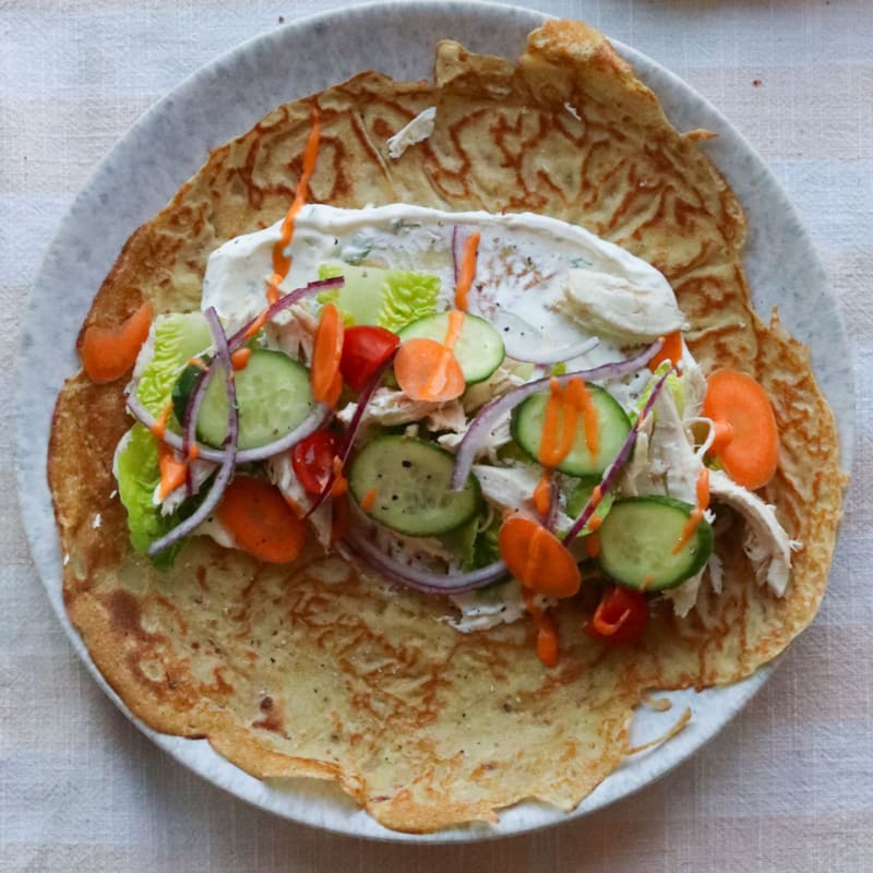 Madpandekager med kylling, grønt og flødeost